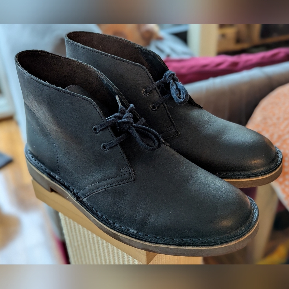 Clarks Desert Bushacre Leather Chukka Boots in Midnight Navy - 9M